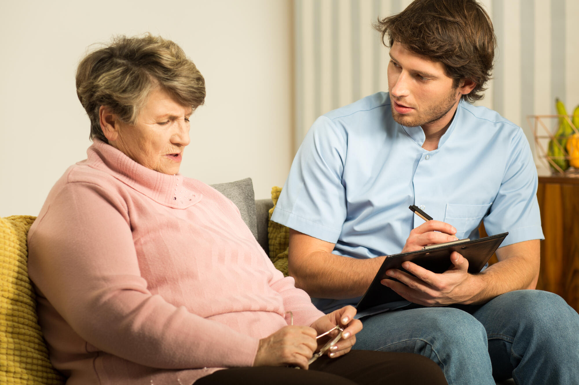 Identifying Early Dementia Warning Signs