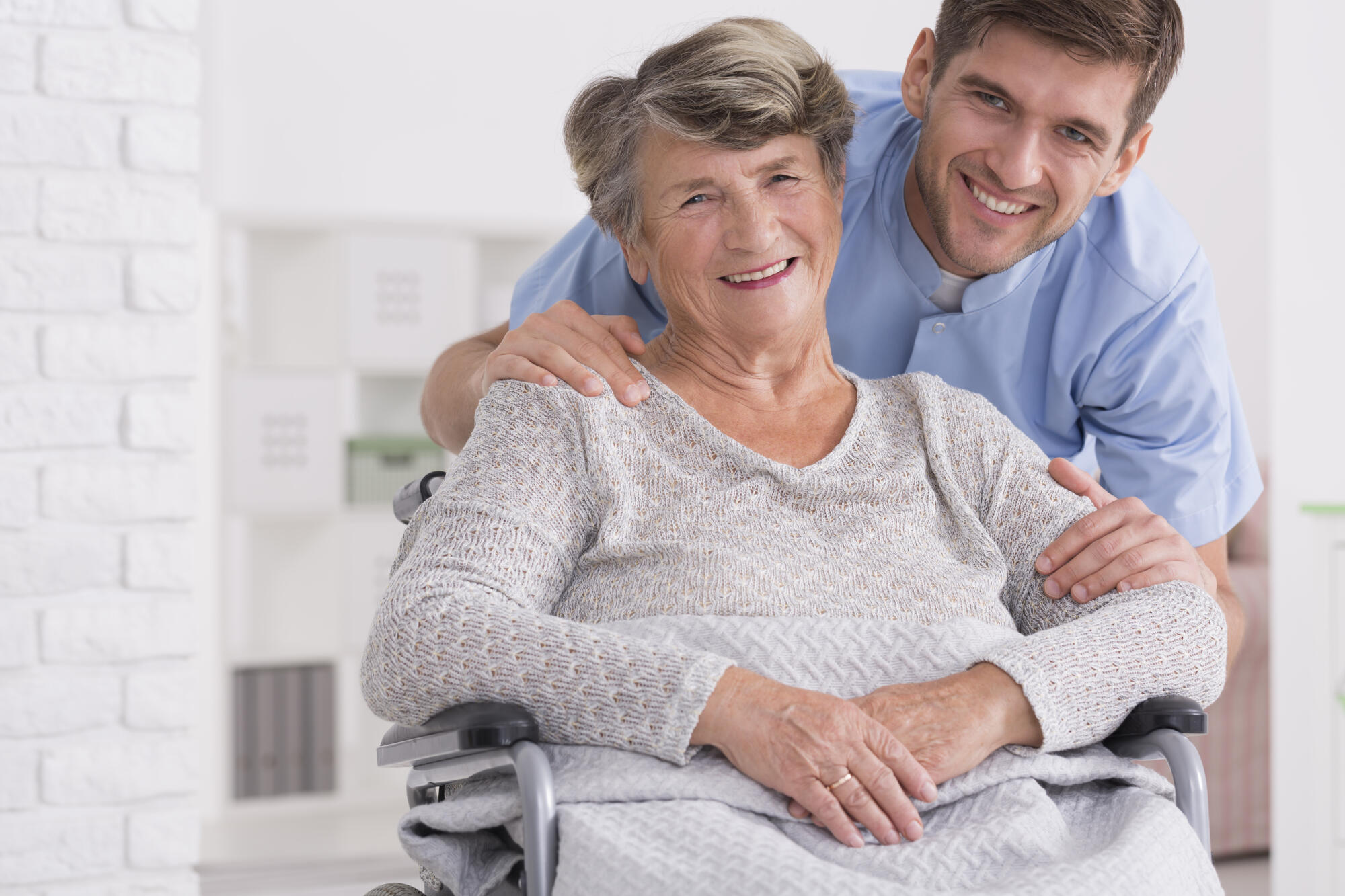 How to Support and Care for an Aging Parent